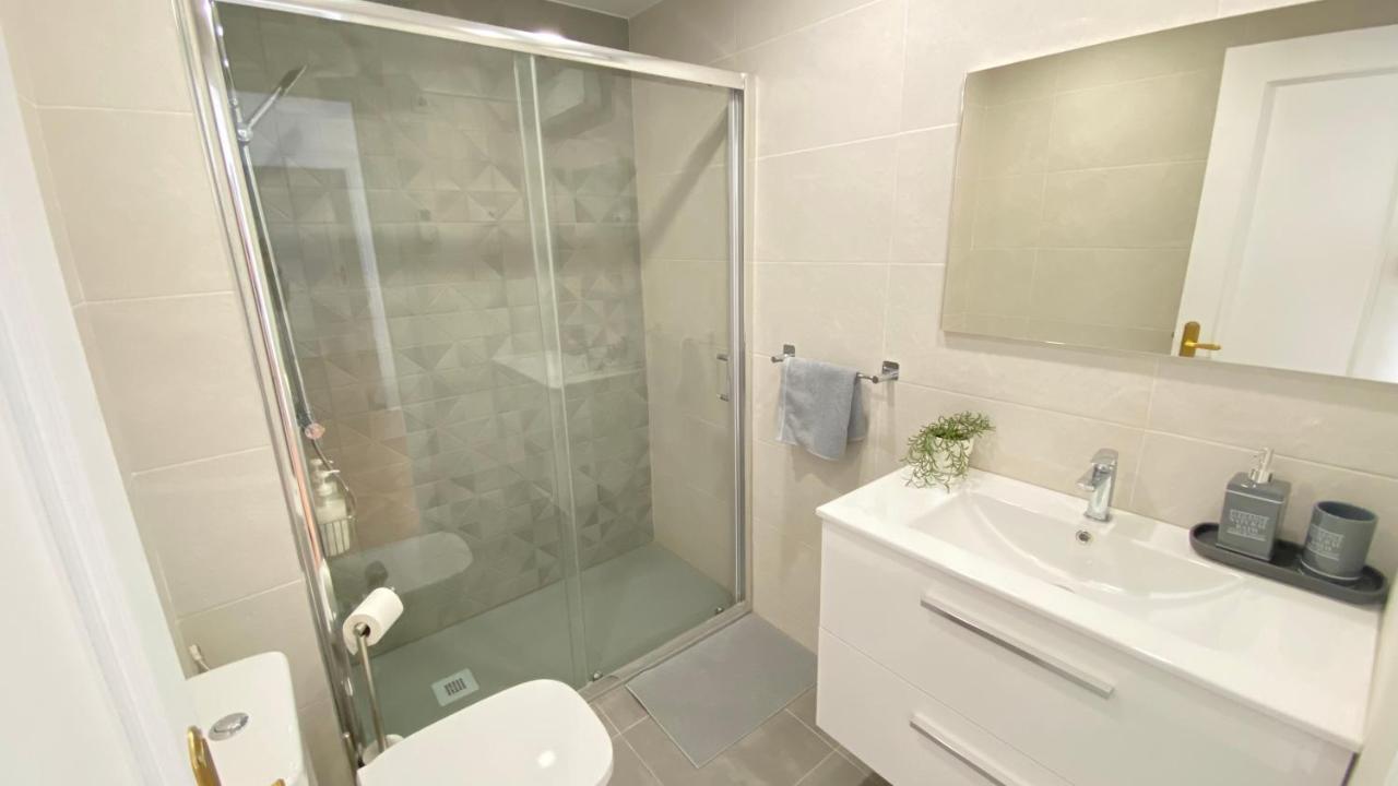 Apartamento Las Rozas Centro Con Parking Incluido Eksteriør bilde